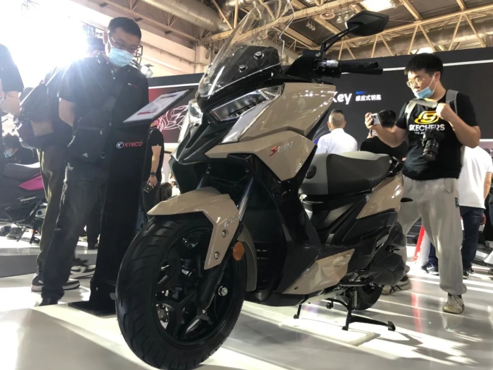 光阳发布krv180rks150两款新车2