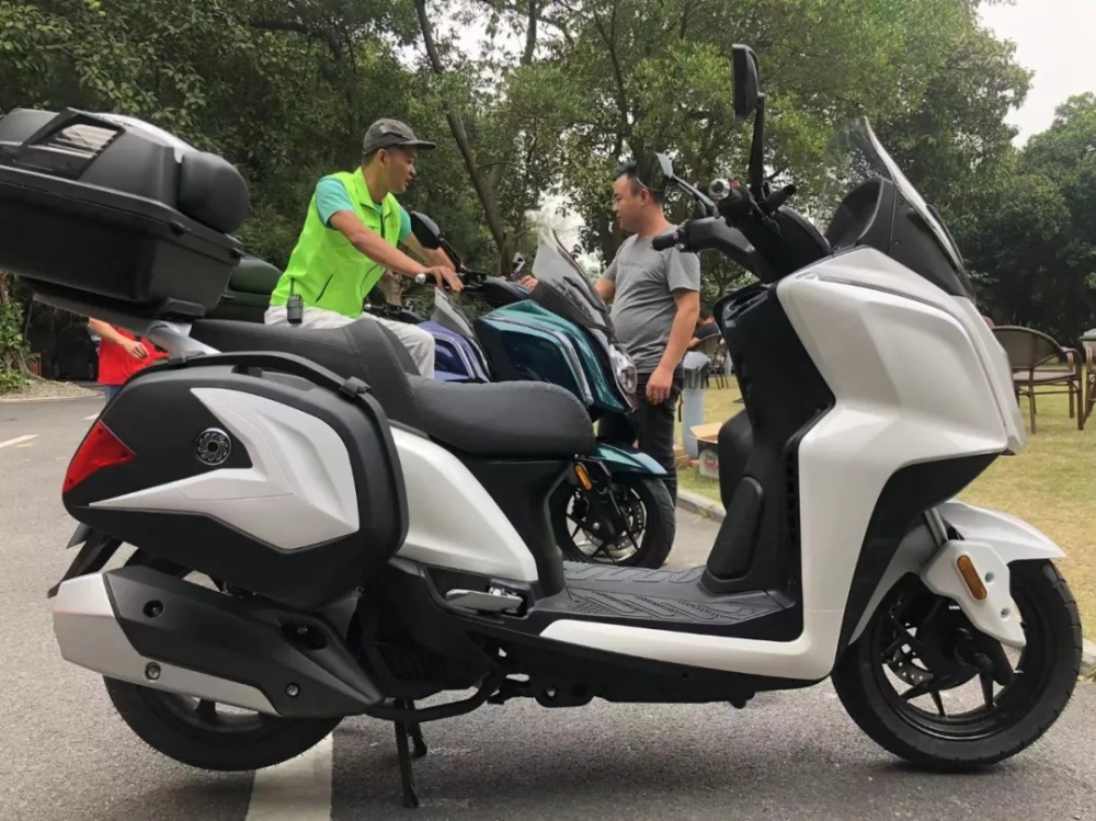 150水冷正当时广东台田新能源发布两款踏板新车2